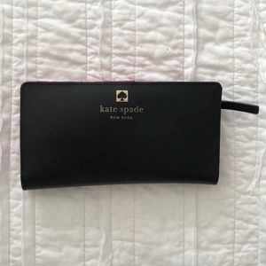 Kate Spade Black Leather Wallet!!